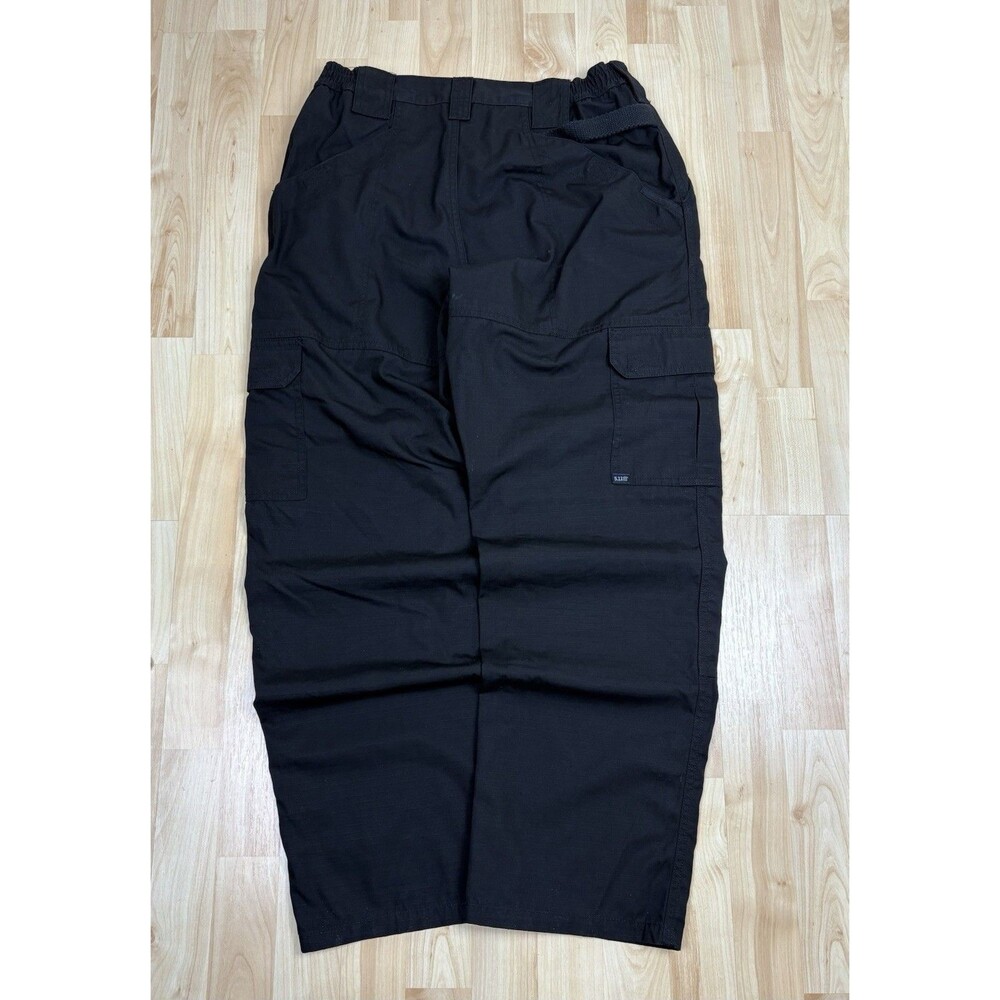 Men’s 511 Tactical Cargo Pants / Black / Size 32 x 30